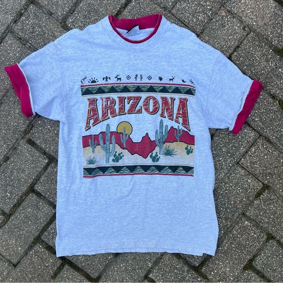 Arizona Graphic T-Shirt with Red Accents - Picture 1 of 7